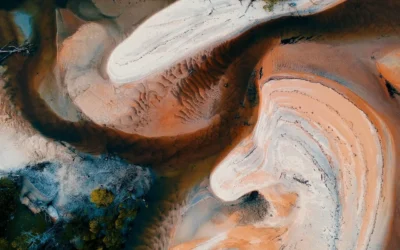 Comment les artistes peuvent utiliser Midjourney via Discord pour faire la promotion de leur travail