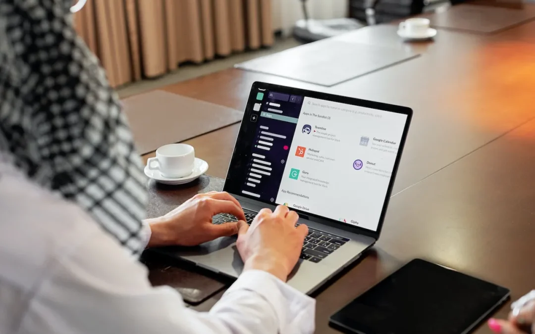 Comment utiliser les salons vocaux Discord pour jouer à Midjourney.com : comment utiliser les fonctionnalités de communication de Discord pour améliorer votre jeu sur Midjourney.com.